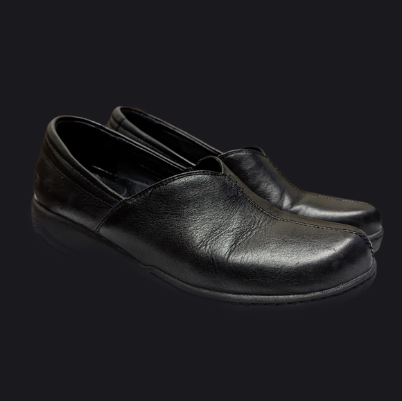 Dansko Restaurant Rescue - Picture 5 of 7